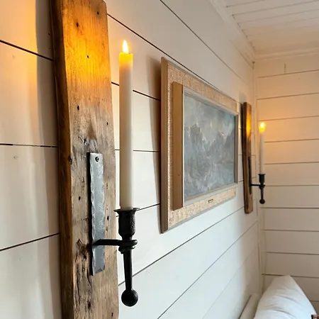 Unique 200-year Old Tiny House In Old Town スタヴァンゲル